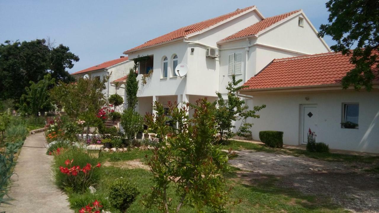 Apartman La Maison 자다르 외부 사진