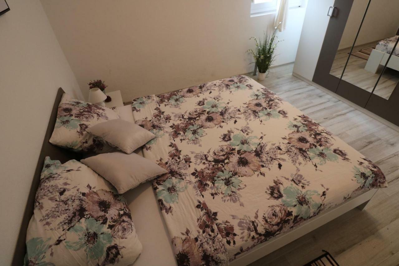 Apartman La Maison 자다르 외부 사진